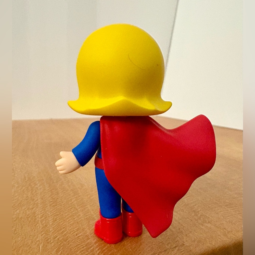 Pop Mart collab with Warner Brothers featuring Molly as Supergirl! - Picture 7 of 11